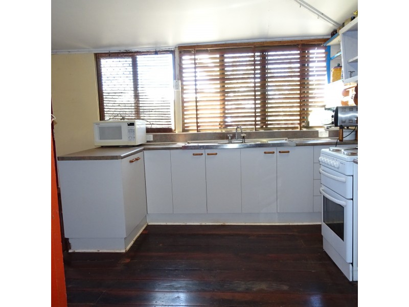 142 STATION ROAD, Horton QLD 4660