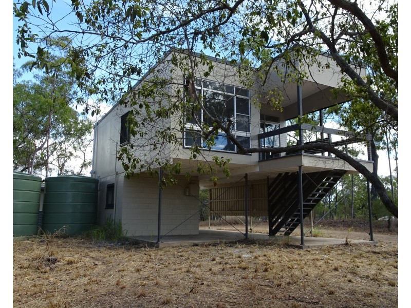 5 EMMITT COURT, Apple Tree Creek QLD 4660