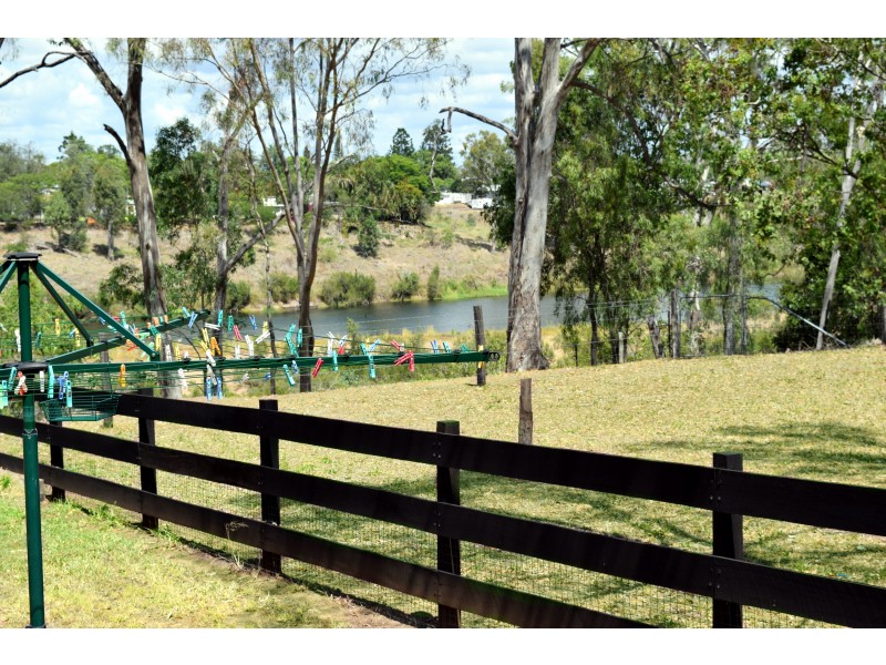 33 Dalgangal Road, Gayndah QLD 4625