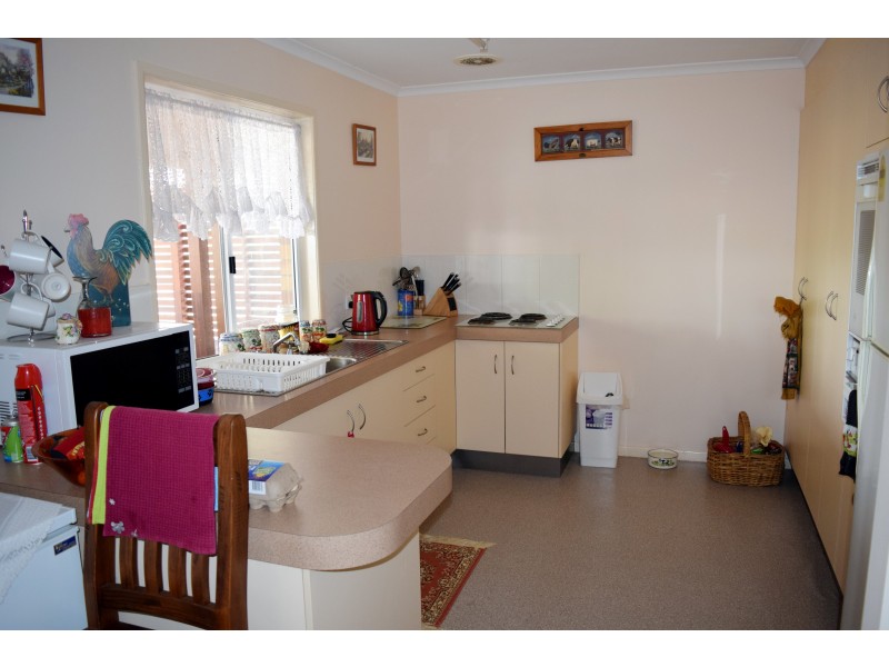 33 Dalgangal Road, Gayndah QLD 4625