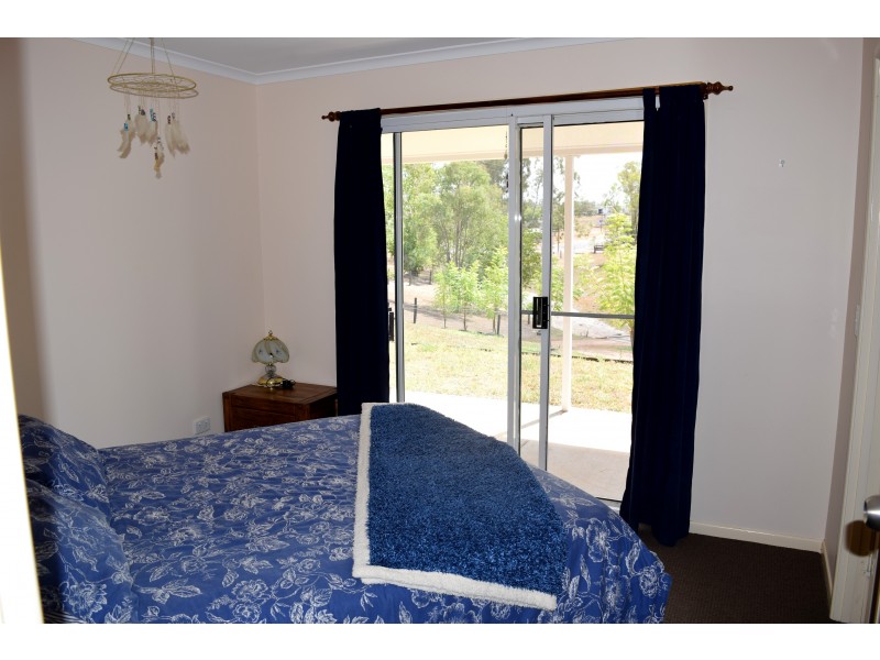 33 Dalgangal Road, Gayndah QLD 4625