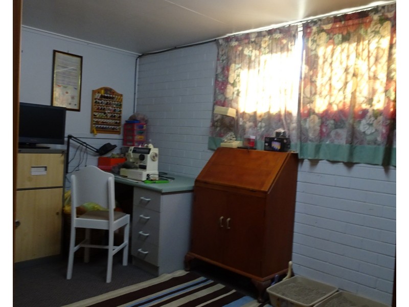 12 ELIZABETH STREET, Childers QLD 4660