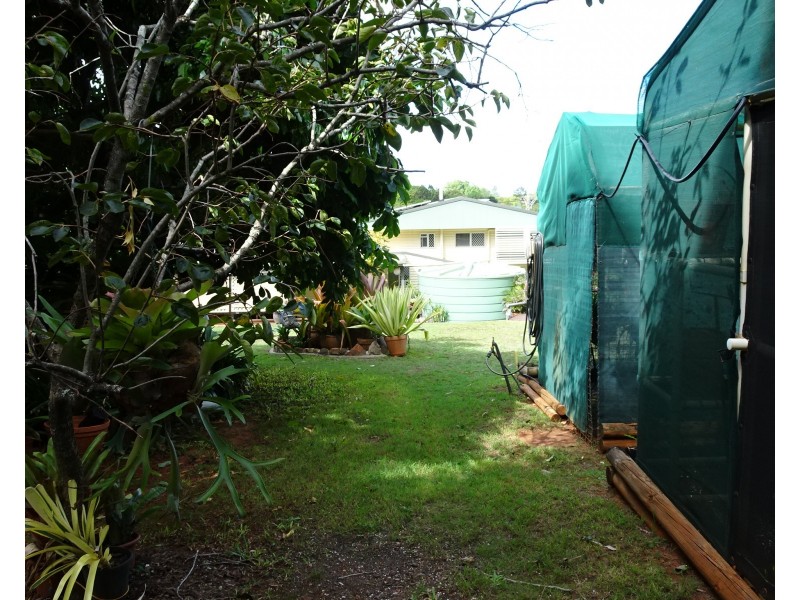 12 ELIZABETH STREET, Childers QLD 4660