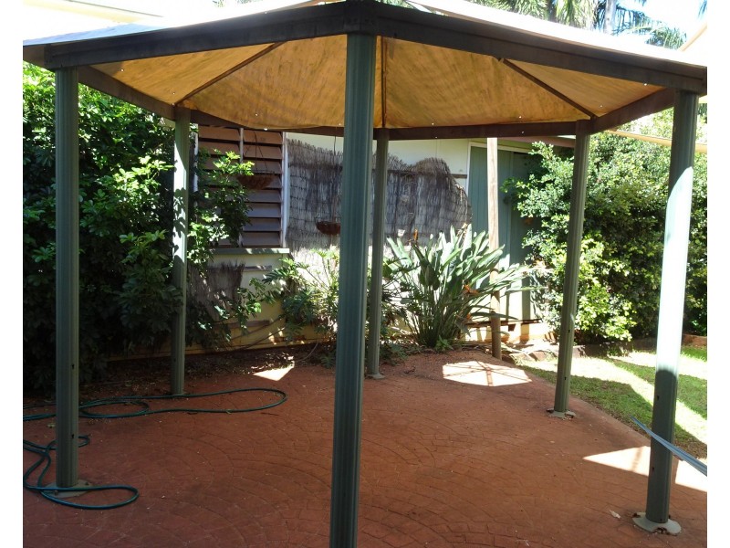 192 CHURCHILL STREET, Childers QLD 4660