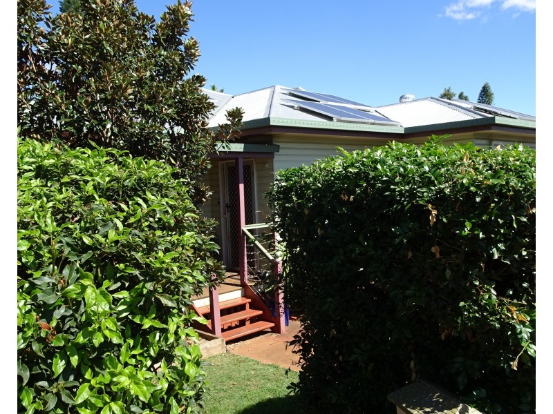 192 CHURCHILL STREET, Childers QLD 4660