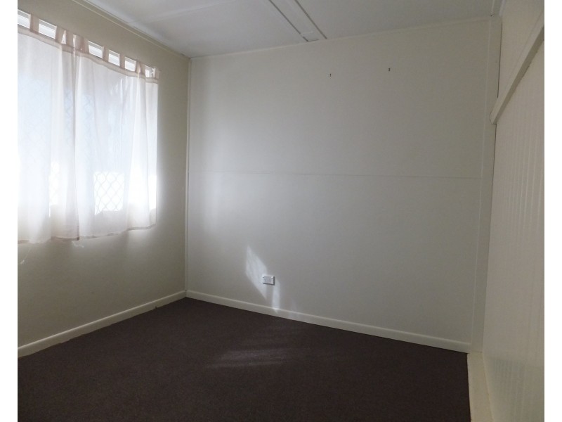 30 RIDGWAY STREET, Childers QLD 4660