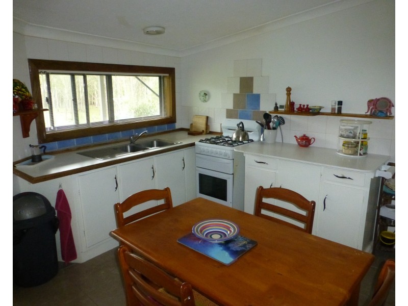 459 SWINDLE CREEK ROAD, Lakeside QLD 4621