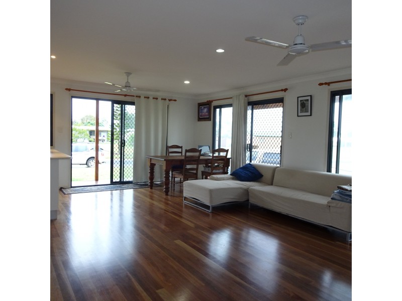 27 STELEY STREET, Buxton QLD 4660