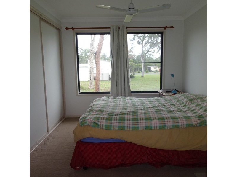27 STELEY STREET, Buxton QLD 4660
