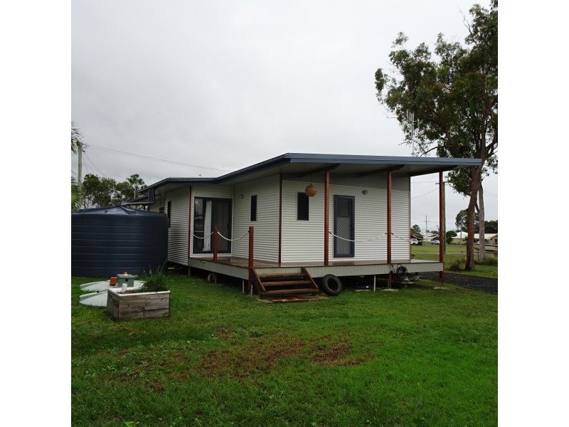 27 STELEY STREET, Buxton QLD 4660