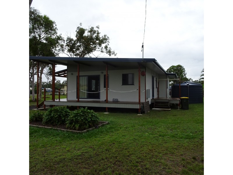 27 STELEY STREET, Buxton QLD 4660