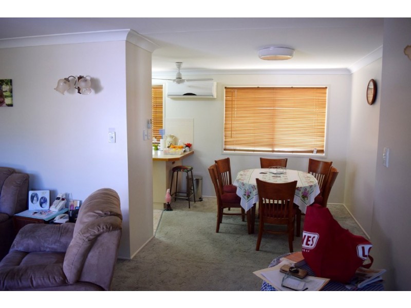 36 Pineapple Street, Gayndah QLD 4625