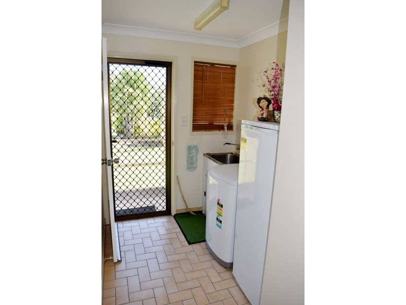 36 Pineapple Street, Gayndah QLD 4625