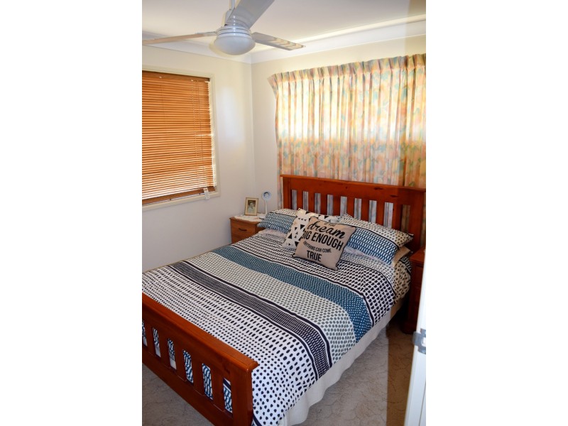 36 Pineapple Street, Gayndah QLD 4625