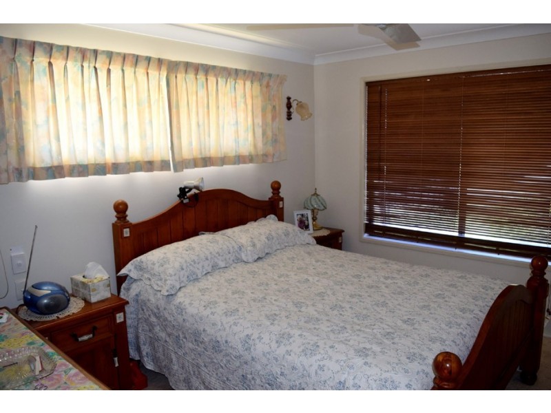 36 Pineapple Street, Gayndah QLD 4625