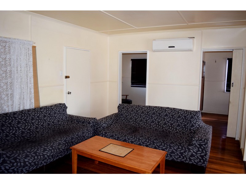 2 Juliet Street, Gayndah QLD 4625