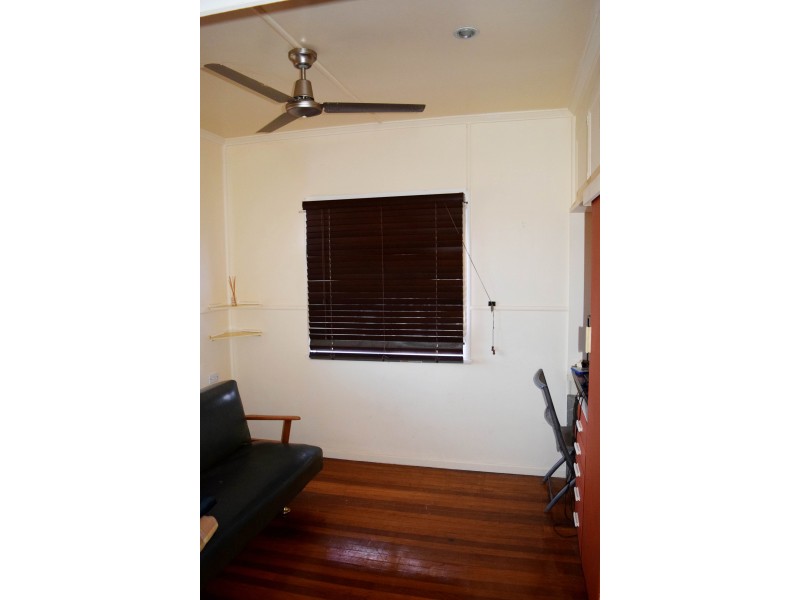 2 Juliet Street, Gayndah QLD 4625