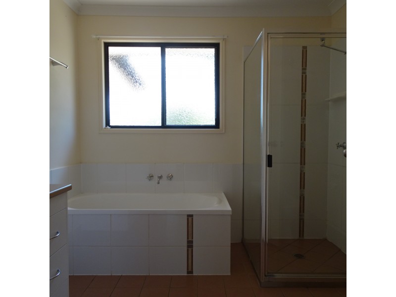 12 Wallace Street, Apple Tree Creek QLD 4660