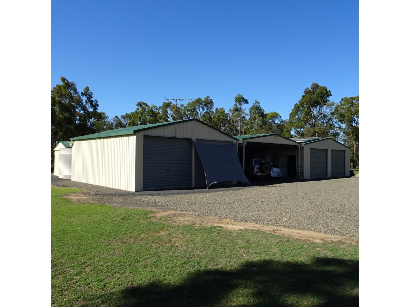 82 Oakview Drive, Redridge QLD 4660