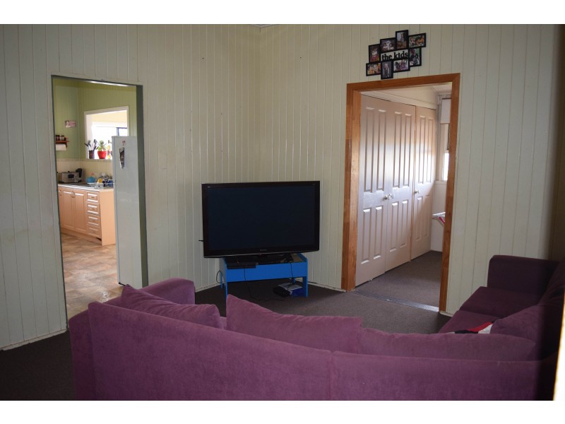 3 Tony Lutvey Avenue, Gayndah QLD 4625