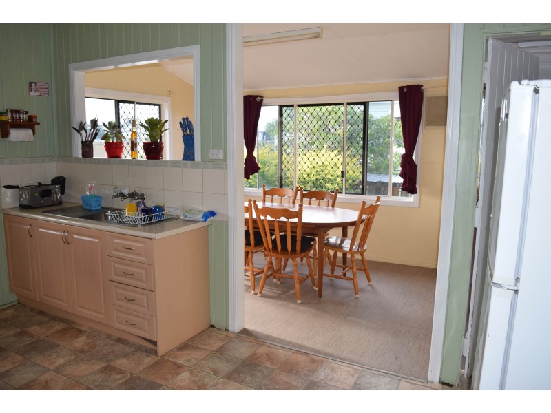 3 Tony Lutvey Avenue, Gayndah QLD 4625