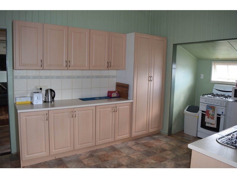 3 Tony Lutvey Avenue, Gayndah QLD 4625