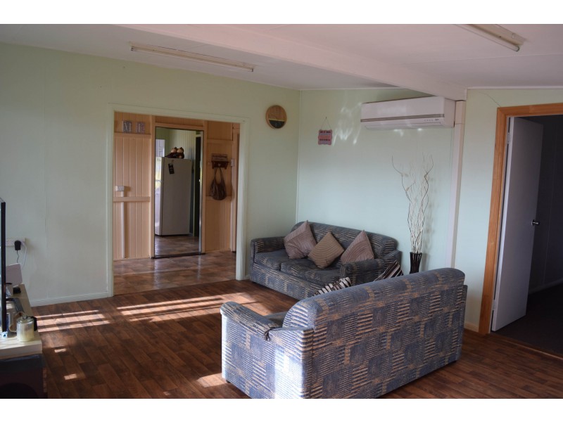 3 Tony Lutvey Avenue, Gayndah QLD 4625