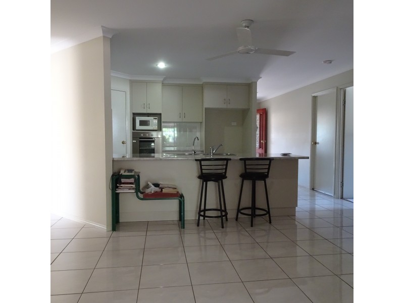 10 COCKATOO COURT, Apple Tree Creek QLD 4660