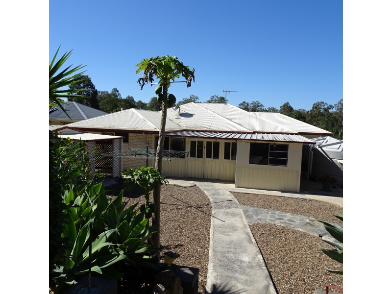 10 COCKATOO COURT, Apple Tree Creek QLD 4660