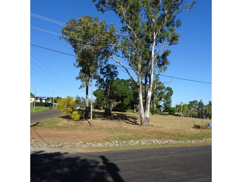 32 QUEEN STREET, Cordalba QLD 4660