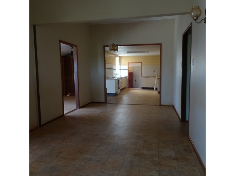166 ABINGTON ROAD, Abington QLD 4660