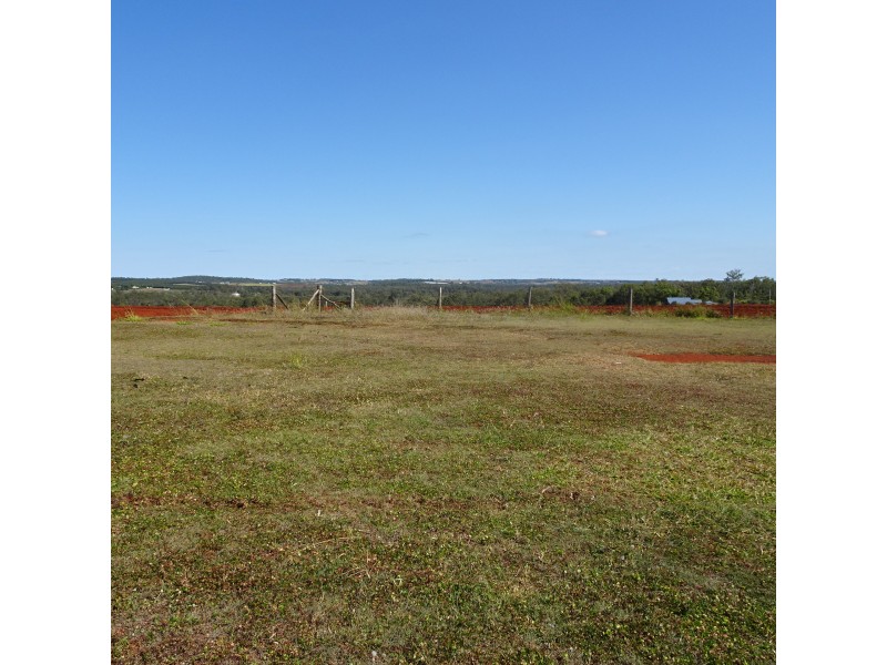 166 ABINGTON ROAD, Abington QLD 4660