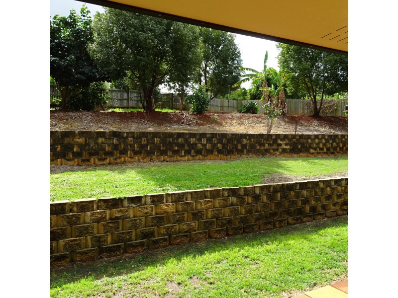 65 THOMPSON ROAD, Childers QLD 4660
