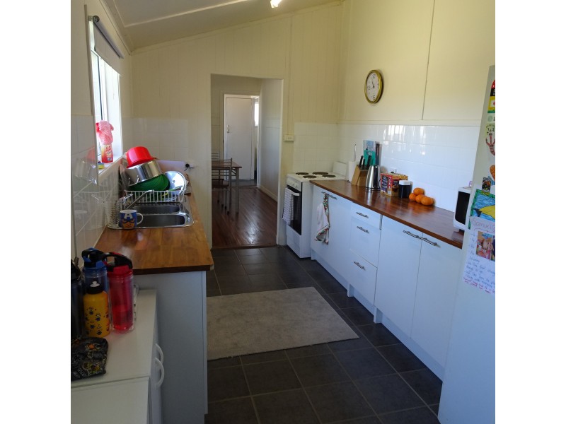 22 Churchill Street, Childers QLD 4660