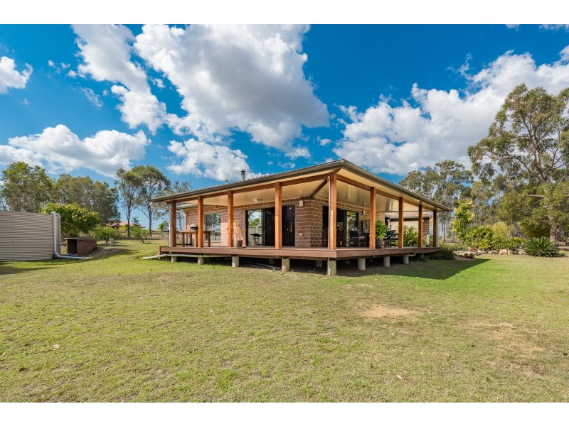 97 OAKVIEW DRIVE, Redridge QLD 4660