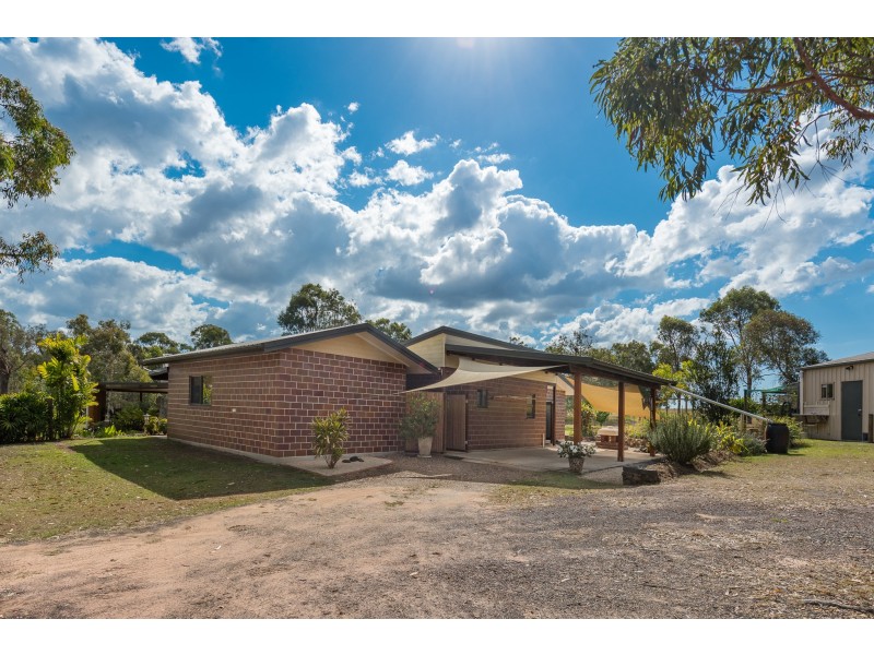 97 OAKVIEW DRIVE, Redridge QLD 4660