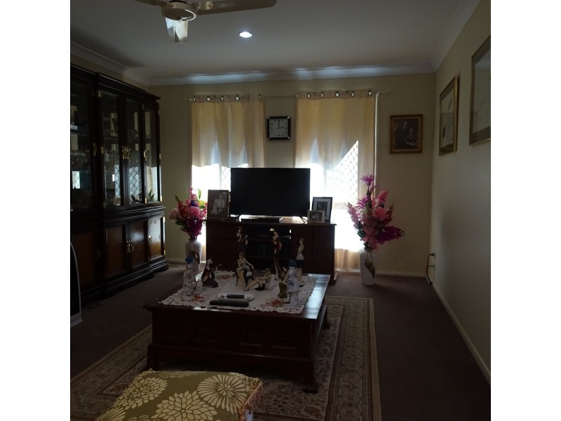 18 GAYDON STREET, Childers QLD 4660
