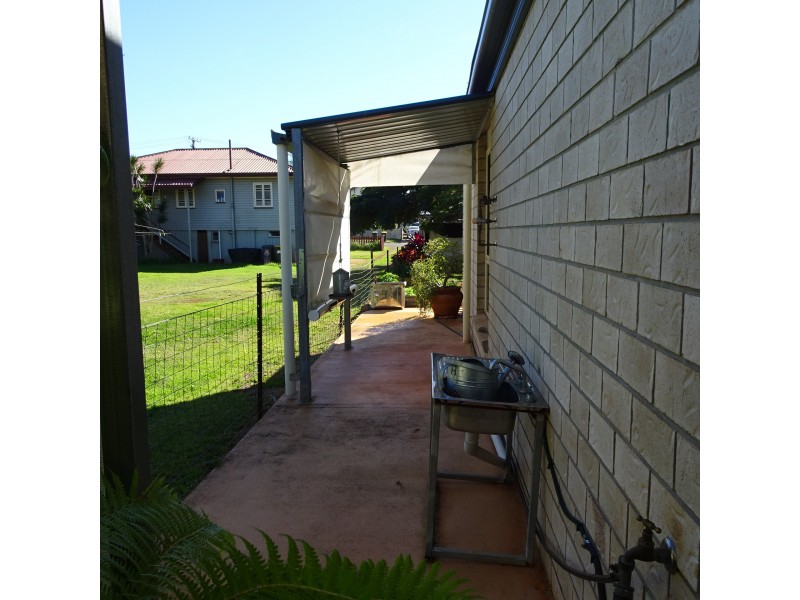 18 GAYDON STREET, Childers QLD 4660