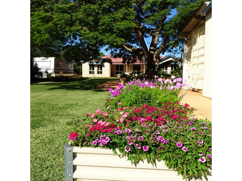 18 GAYDON STREET, Childers QLD 4660
