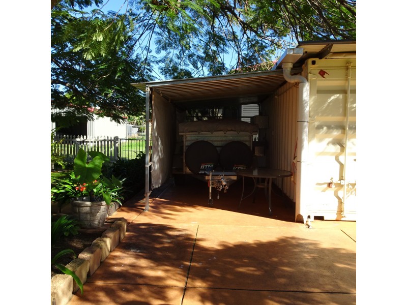 18 GAYDON STREET, Childers QLD 4660