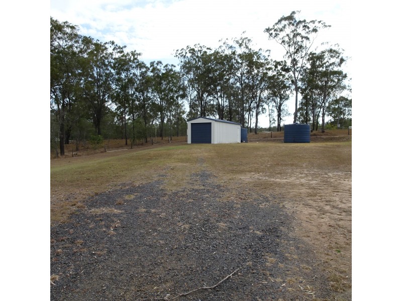 29-31 Wallace Street, Apple Tree Creek QLD 4660