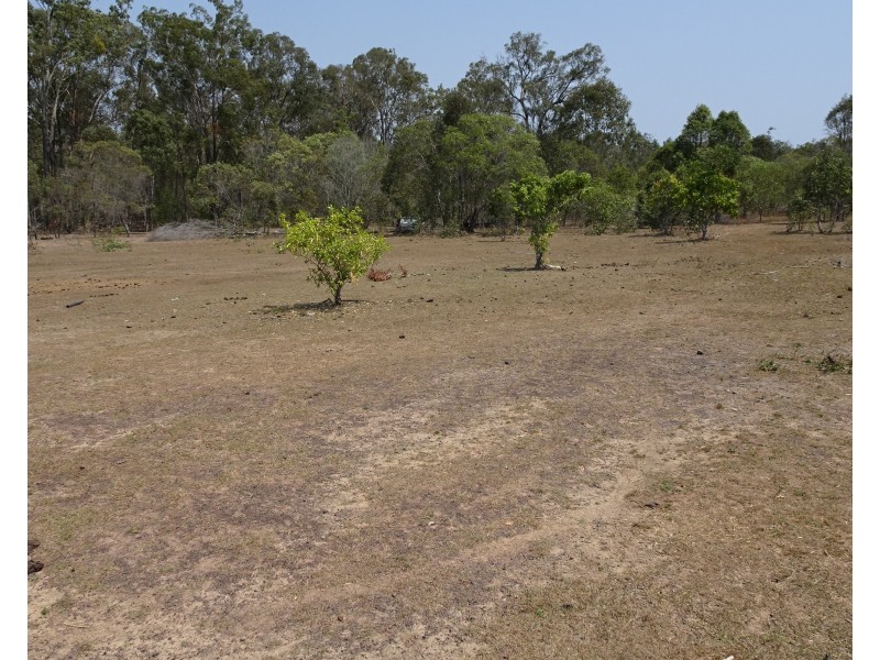 49 STOCKYARD ROAD, North Isis QLD 4660