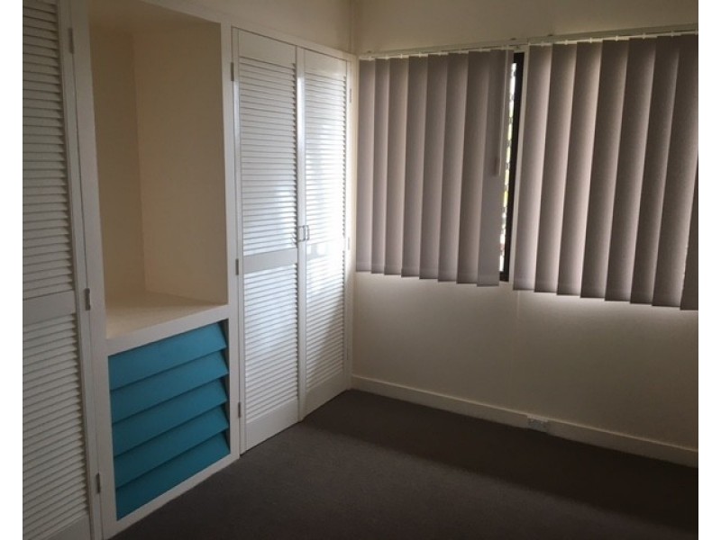 13 Lord Street, Childers QLD 4660