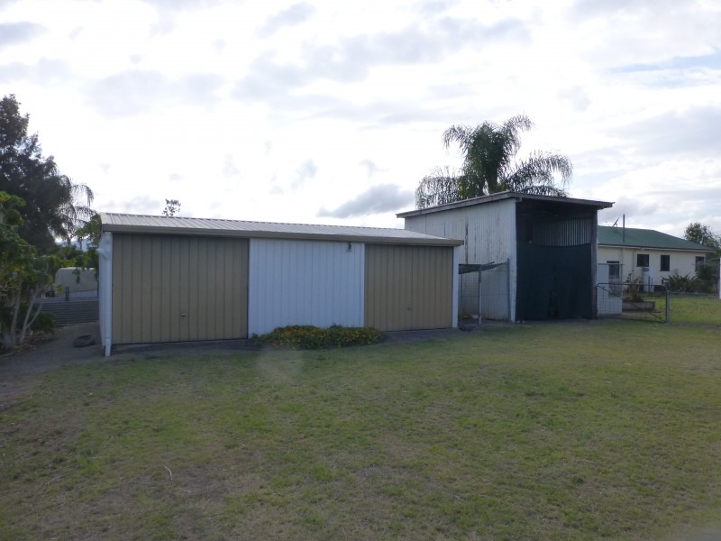 24 BROOKES STREET, Biggenden QLD 4621