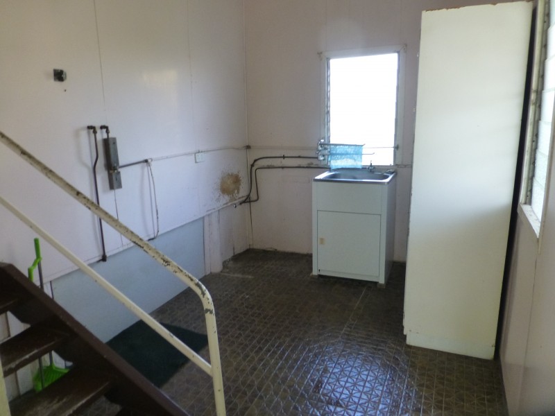 24 BROOKES STREET, Biggenden QLD 4621
