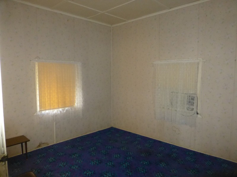 24 BROOKES STREET, Biggenden QLD 4621