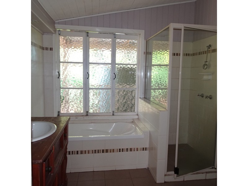 37 Kelvin Street, Apple Tree Creek QLD 4660