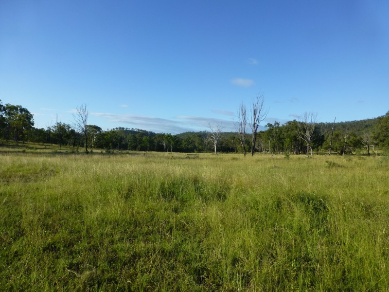 Coalstoun Lakes QLD 4621