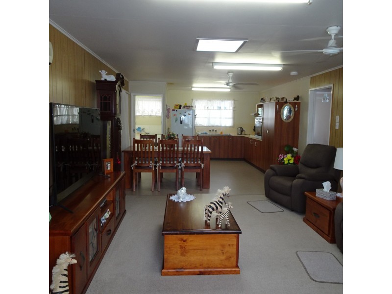 26 Travis Street, Buxton QLD 4660
