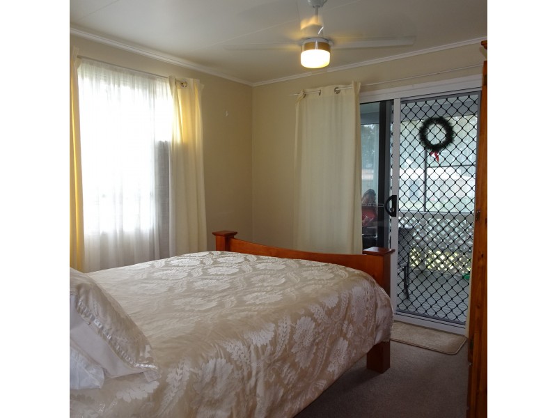 26 Travis Street, Buxton QLD 4660
